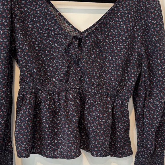 Madewell Navy Floral Blouse - Picture 5 of 7